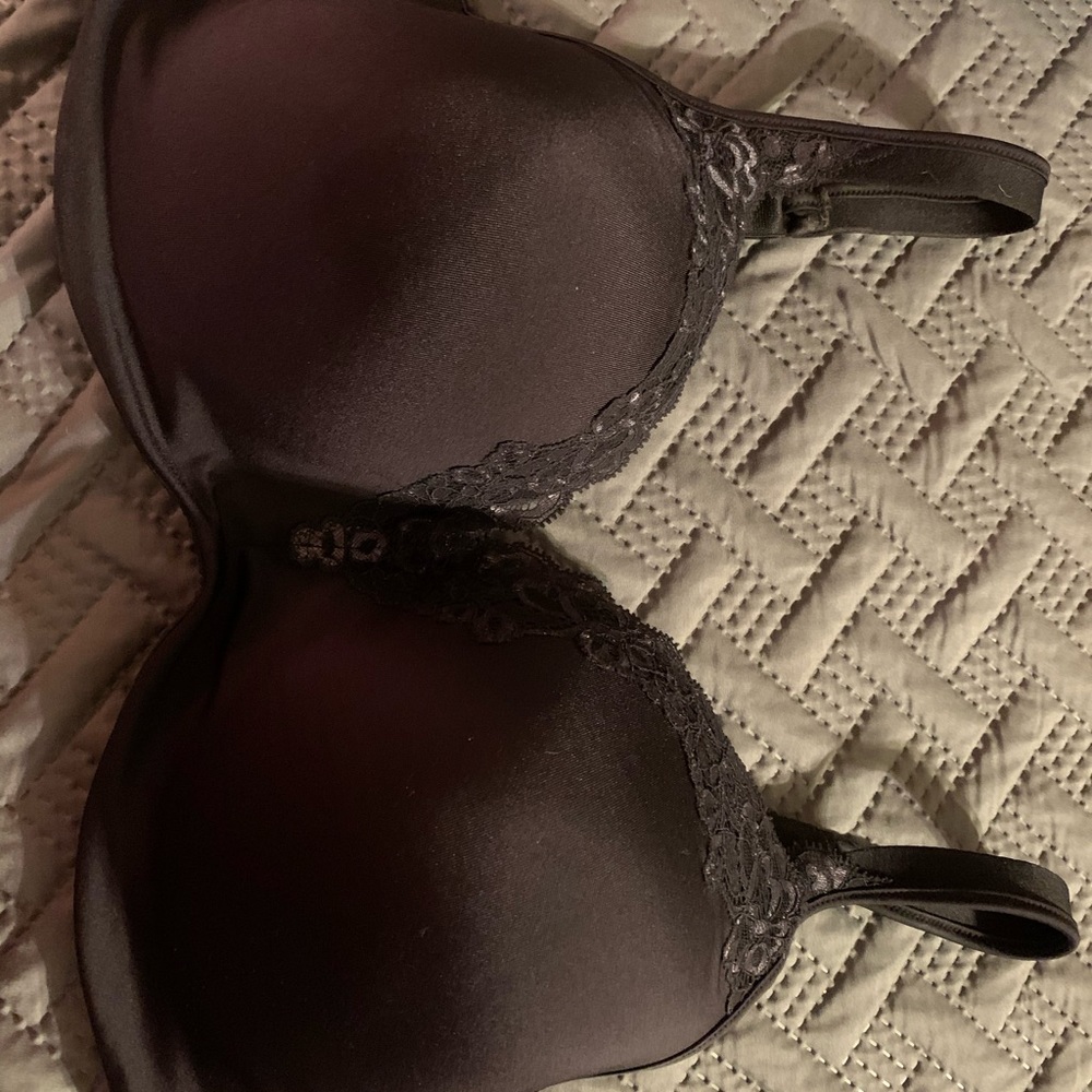 Playtex black bra